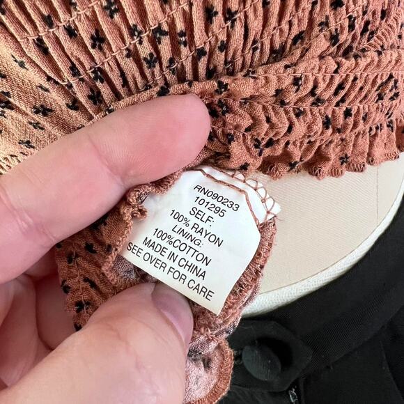 Autumn Cropped Peasant Blouse with Smocked Waist Milkmaid Coquette Square Neck - Picture 6 of 7